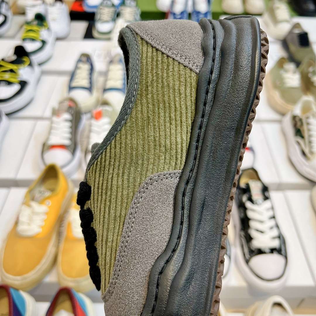 KICKWHO Maison Mihara Yasuhiro Wayne Original Sole Leather Low Sneakers Dark Green Gray - Image 9