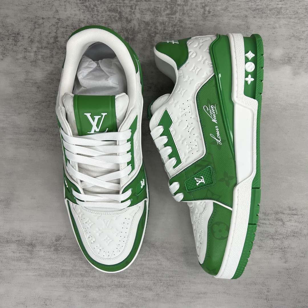 KICKWHO Louis Vuitton Trainer Sneakers Green White - Image 3