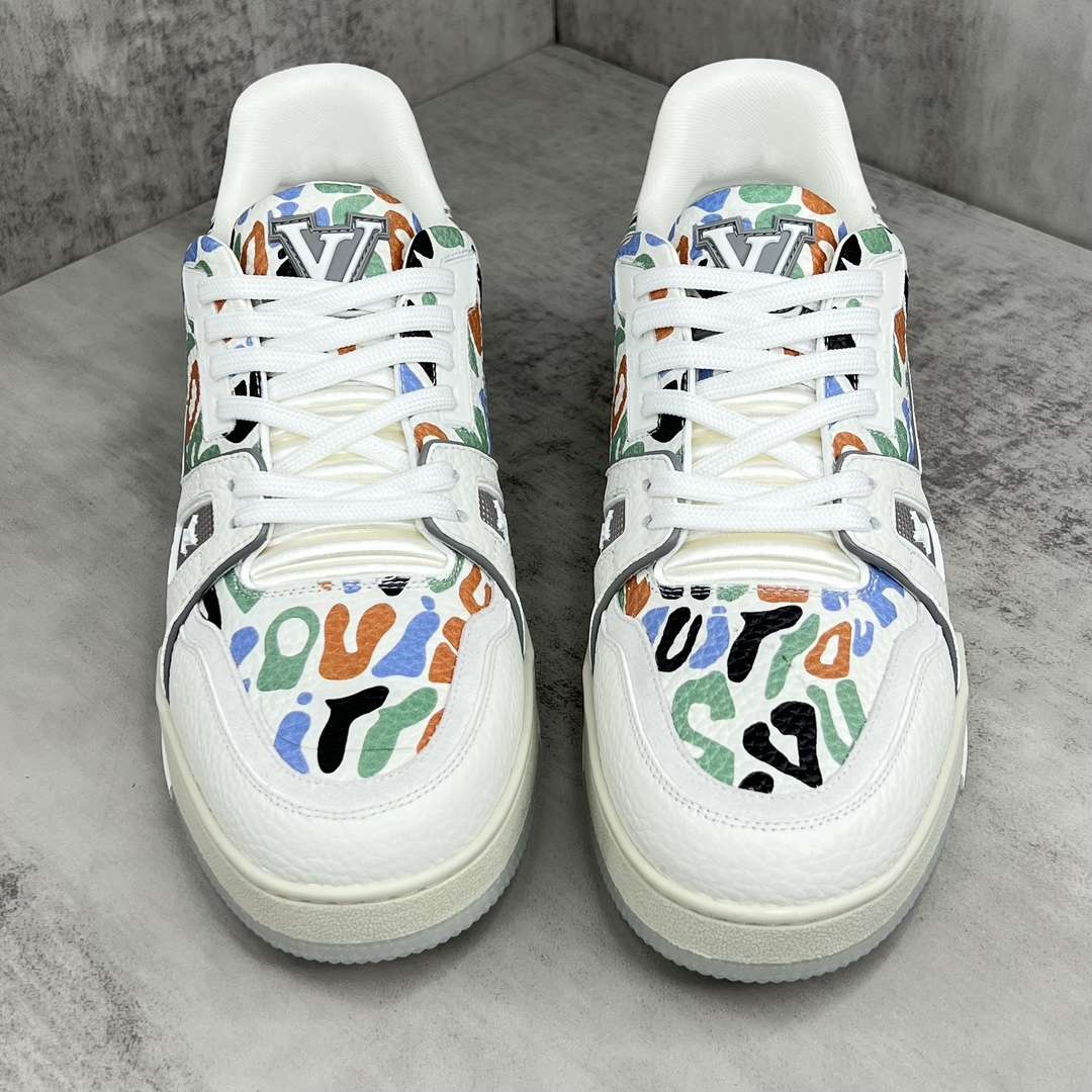 KICKWHO Louis Vuitton Trainer Sneakers White - Image 4