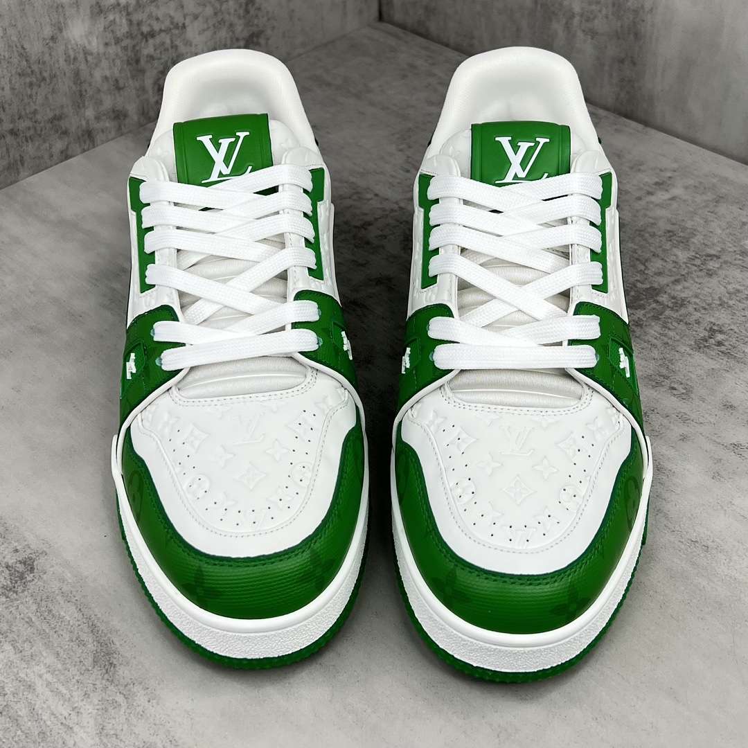 KICKWHO Louis Vuitton Trainer Sneakers Green White - Image 4