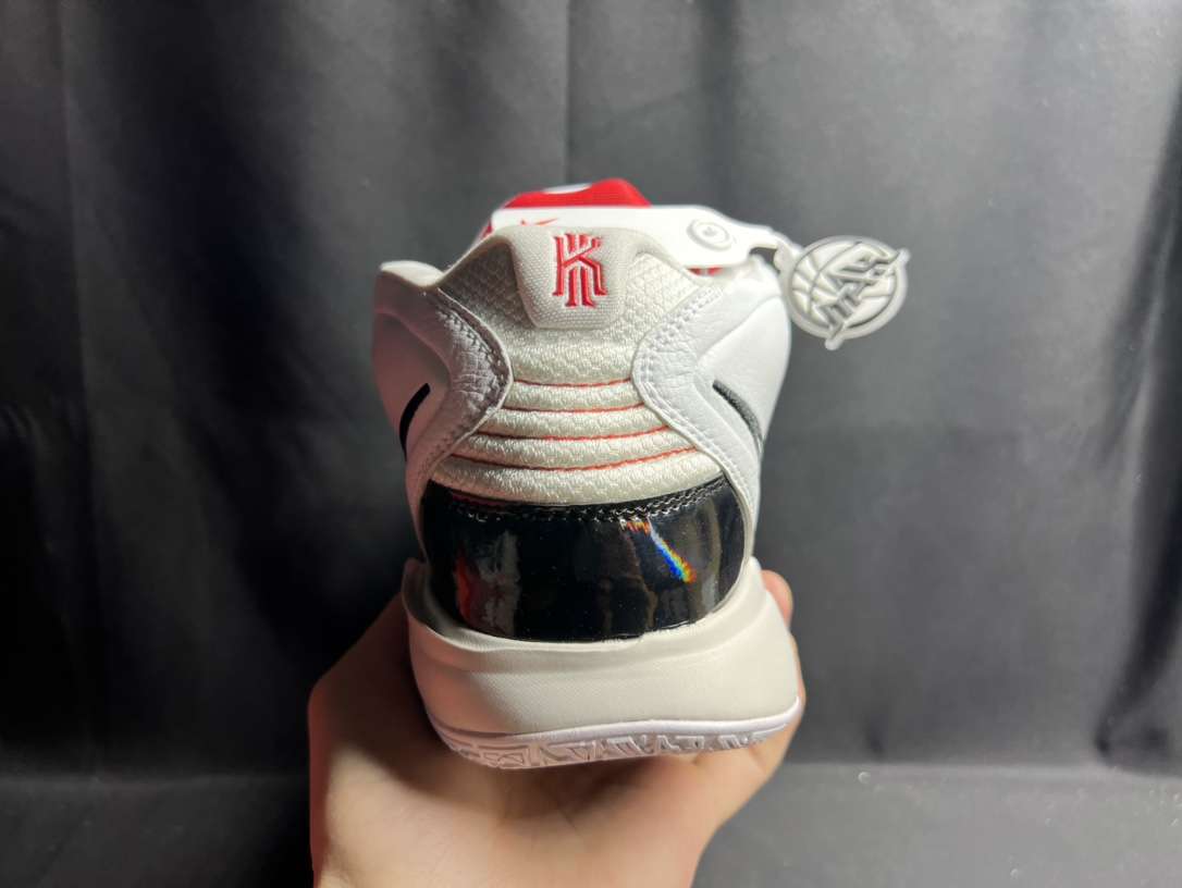 Kickswho Nike Kyrie Infinity 8 EP "Man Machine" White Black Sneakers - Image 9