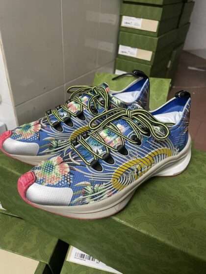 KICKWHO Gucci Sneakers GG Run Multicolor