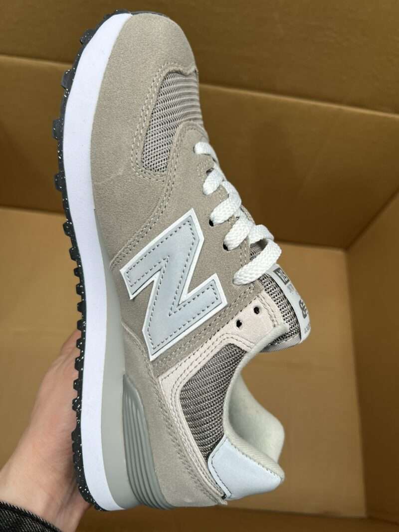 KICKWHO New Balance 574 Core Sneakers  Grey - Image 4