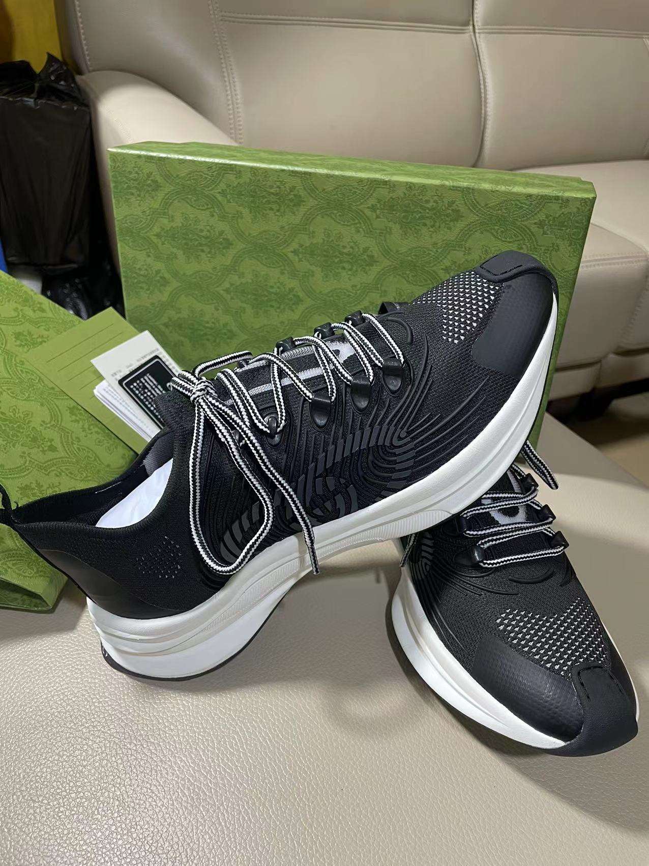 KICKWHO Gucci Sneakers GG Run Black White - Image 4