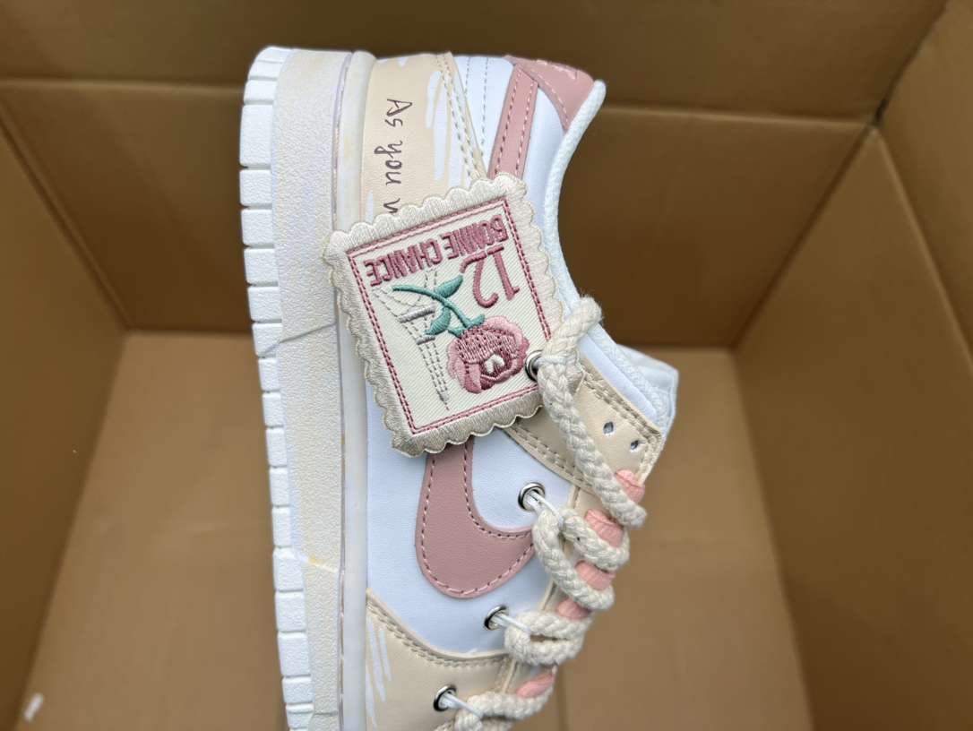 KICKWHO Nike SB Dunk Low " Rose Pink " - Image 5
