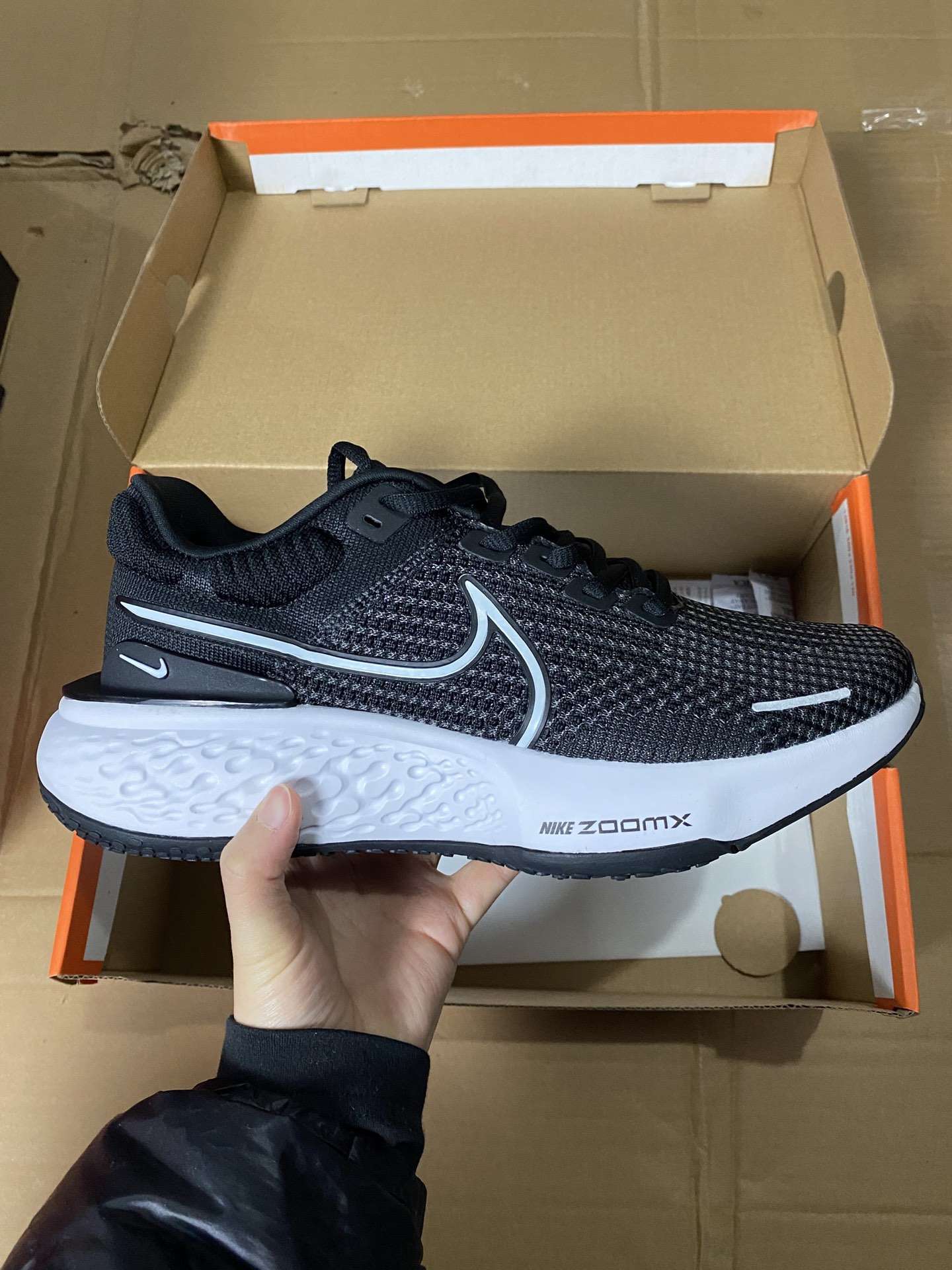 KICKWHO Nike ZoomX Invincible Run Flyknit 2 Sneakers DC9993 300 Black