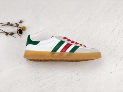 KICKWHO Adidas X Gucci Sneakers Gazelle Metallic White Green