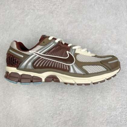 KICKWHO Nike Air Zoom Vomero 5 Sneakers FD9920-002