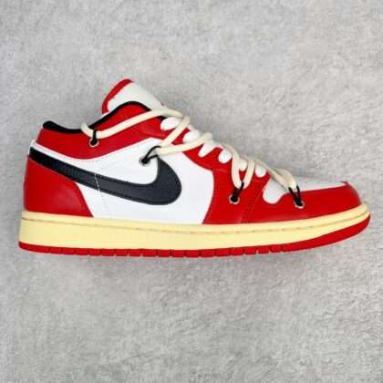 KICKWHO Air Jordan 1 Low Chicago Red White