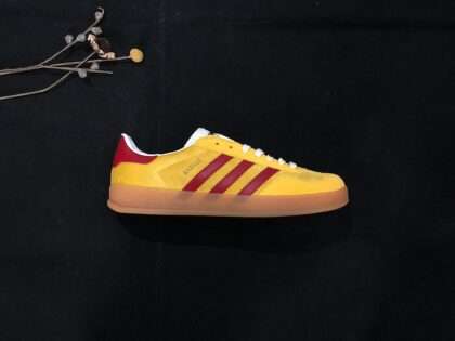 KICKWHO Adidas X Gucci Sneakers Gazelle Metallic Yellow