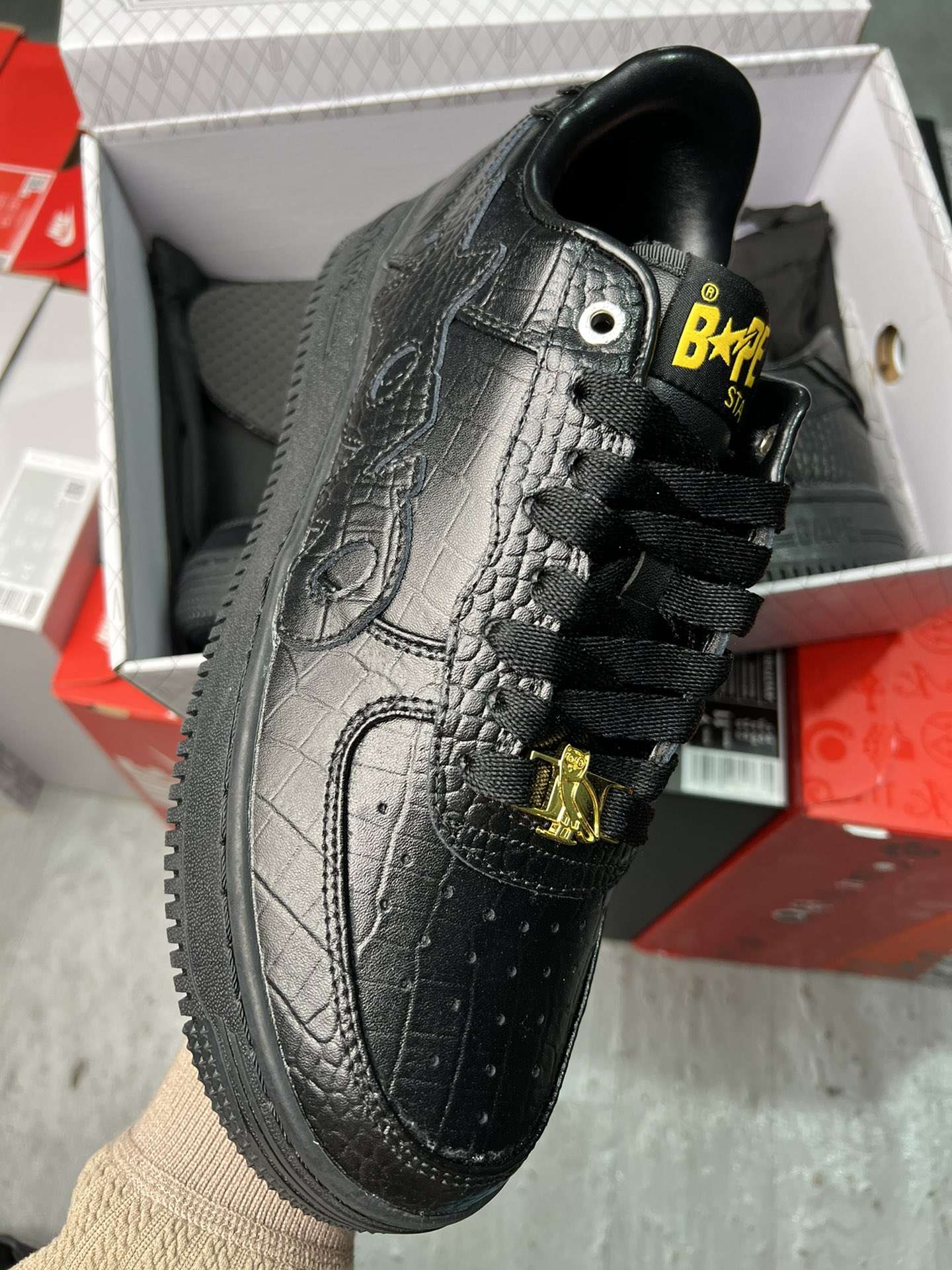 KICKWHO A Bathing Ape Bapesta OVO Black - Image 2