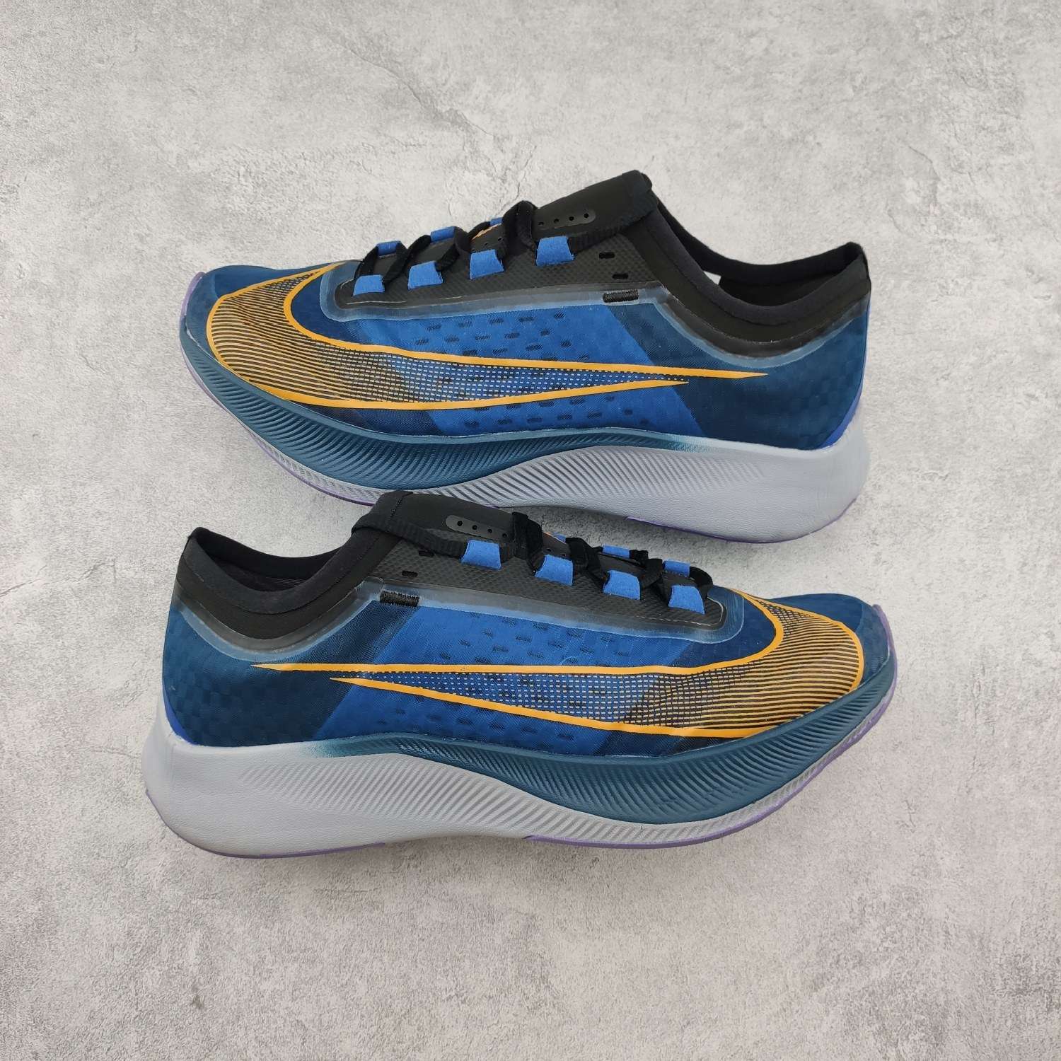 KICKWHO Nike Zoom Fly 3 Running shoes - Image 2