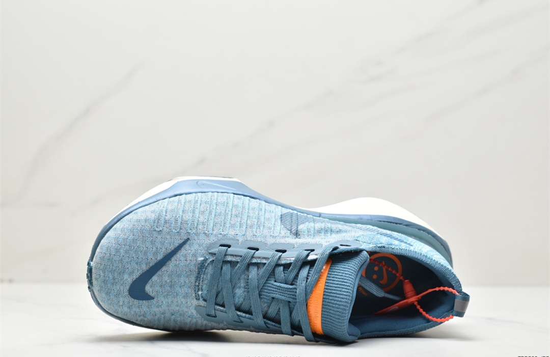 KICKWHO Nike ZoomX Invincible Run Flyknit 3"Peacock Blue - Image 2