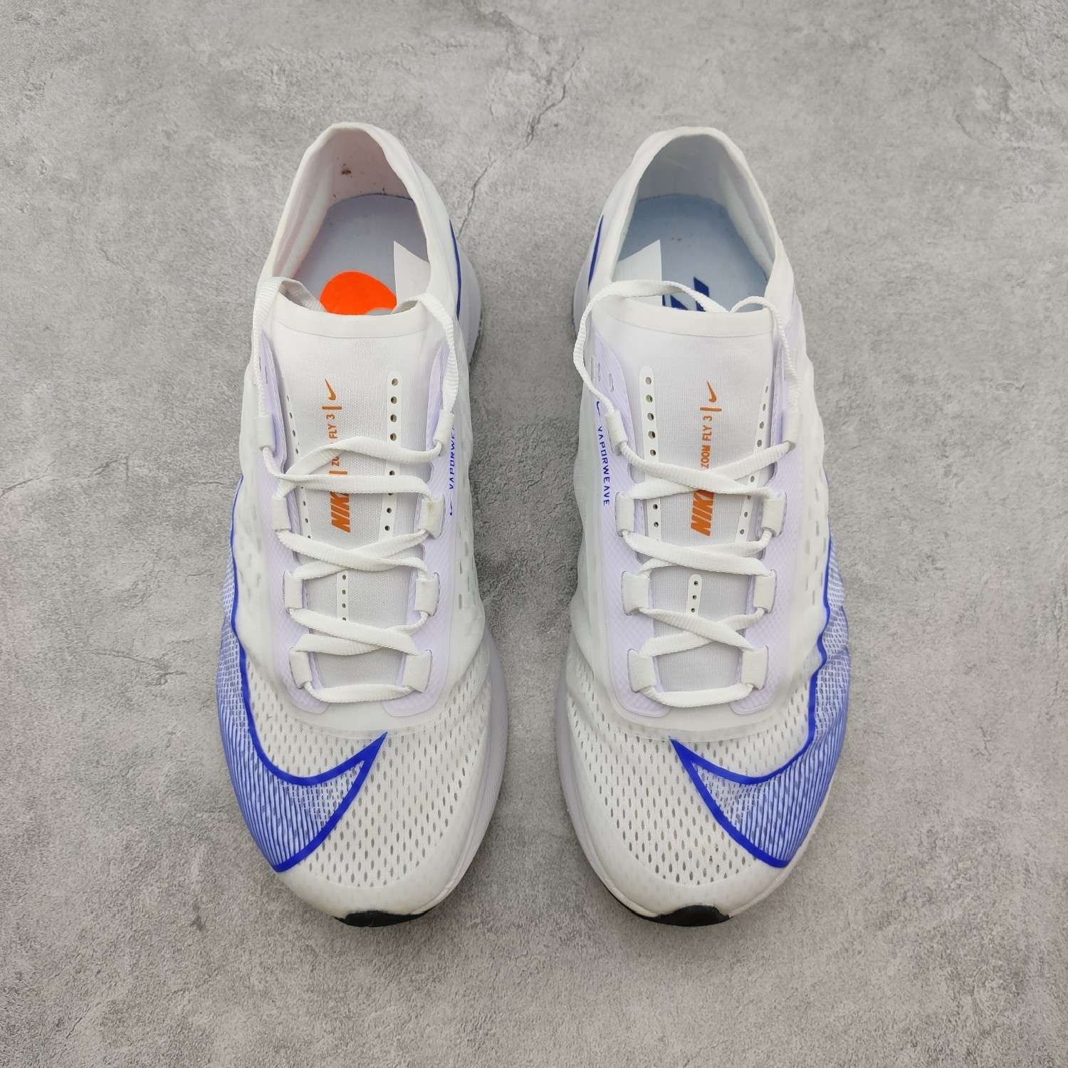KICKWHO Nike Zoom Fly 3 Pure Platinum - Image 3