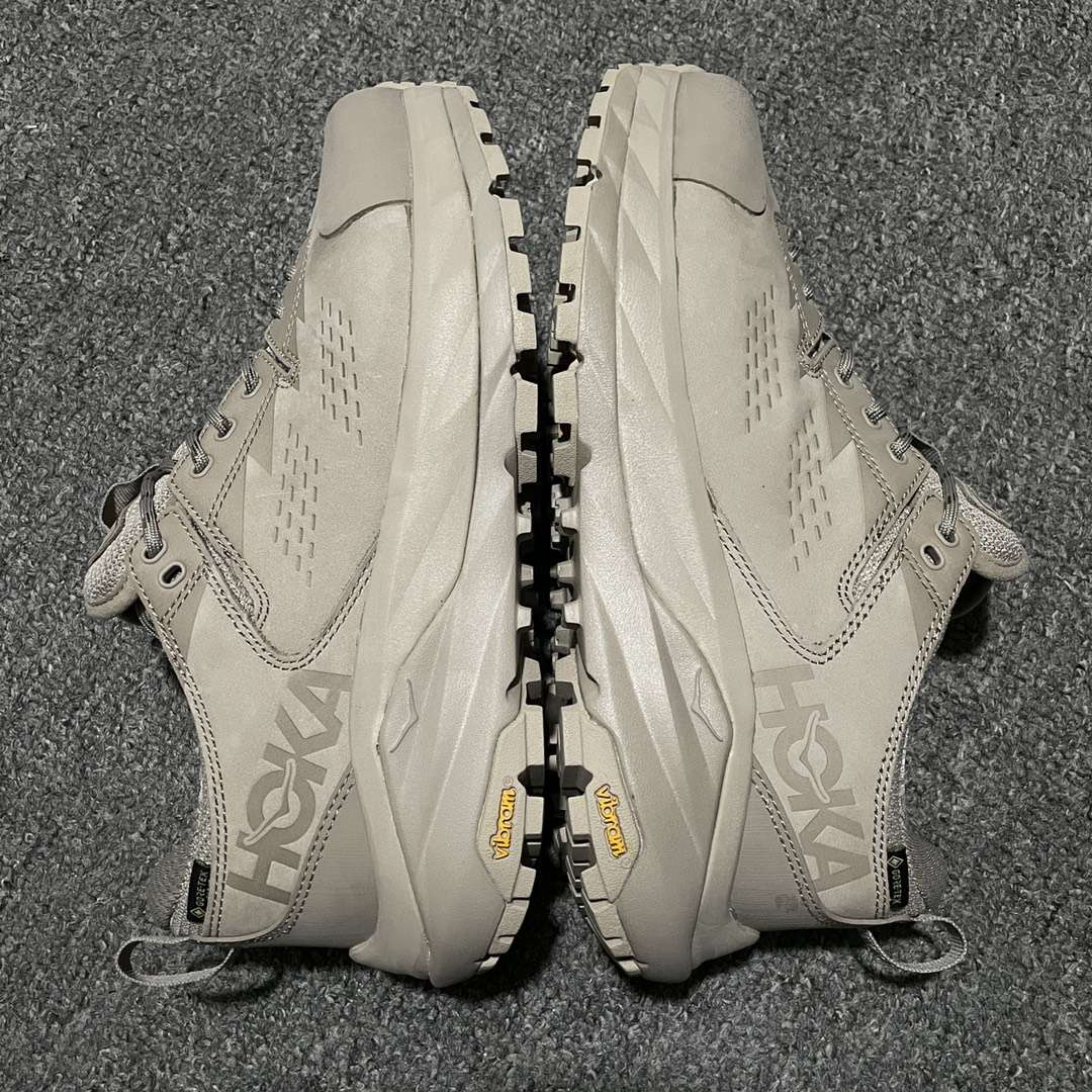 KICKWHO Hoka One One Kaha Low GTX Sneakers - Image 3