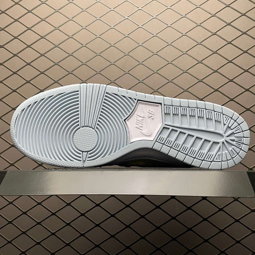 KICKWHO Nike SB Dunk Low Pro "Street Hawker" - Image 5