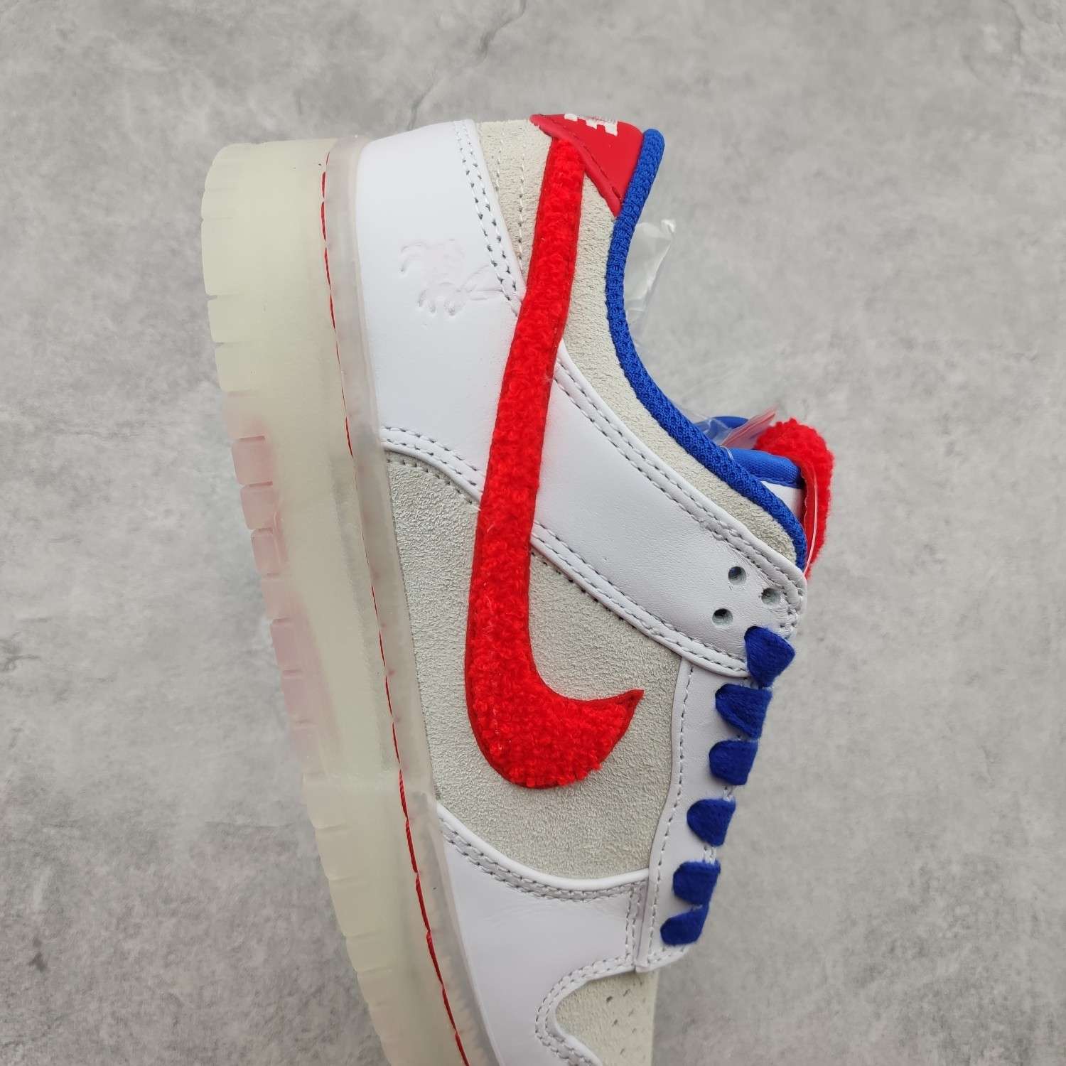 KICKWHO Nike SB Dunk Low Retro PRM Year of the Rabbit 2023 White - Image 5