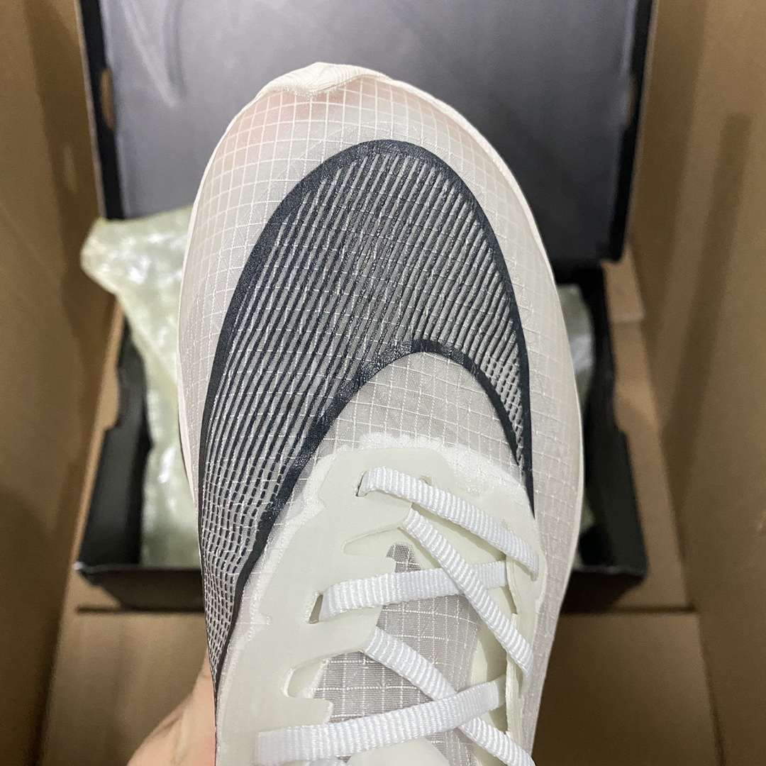 KICKWHO Nike ZoomX Vaporfly Next% 2 White - Image 5