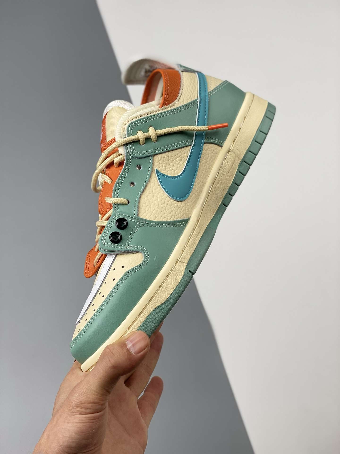 Kickswho Nike SB Dunk Low Blue Orange White BQ6817-039 - Image 6