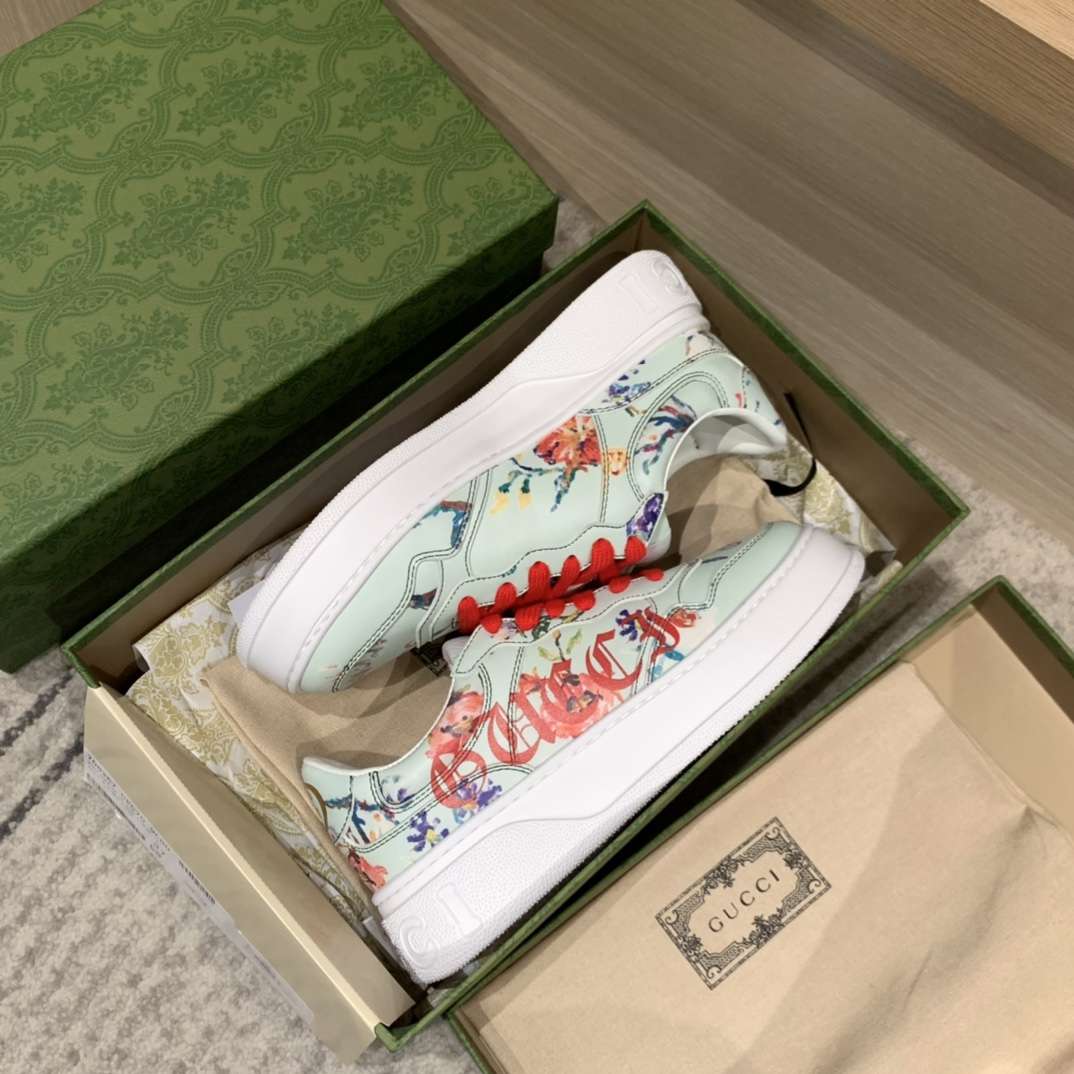 KICKWHO Gucci Screener GG Embossed High-Top Sneaker Green Red - Image 6