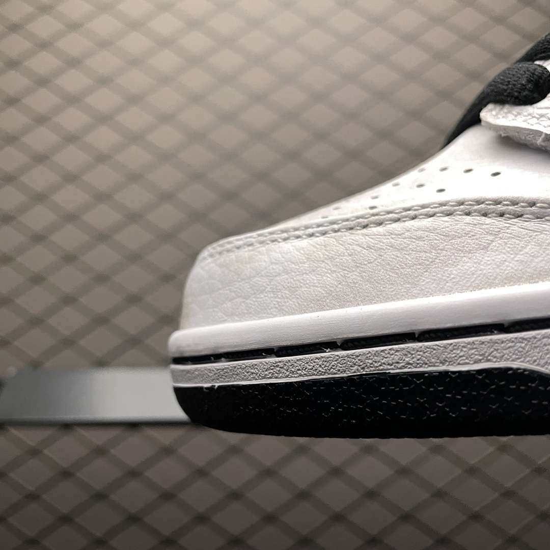 KICKWHO Nike SB Dunk Low Pro QS White - Image 6