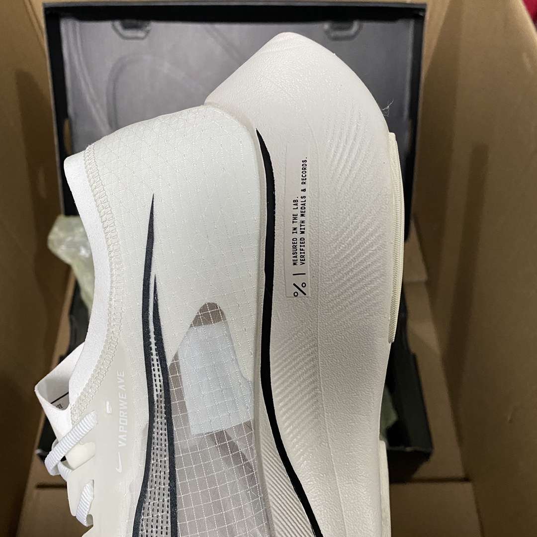 KICKWHO Nike ZoomX Vaporfly Next% 2 White - Image 7