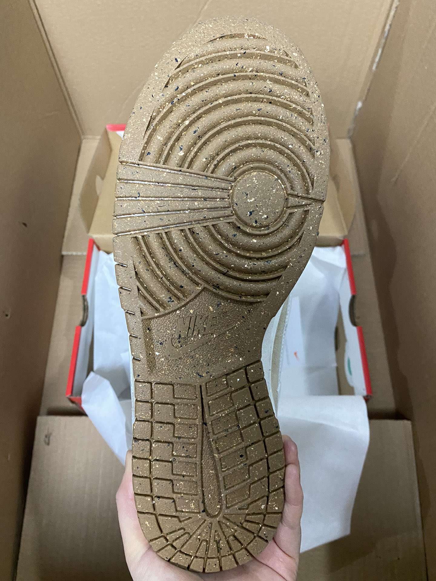 Kickswho Nike Dunk Low SB SE 85 Year of the Rabbit White Brown - Image 7