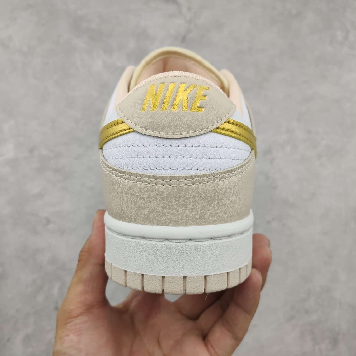 Kickswho Nike SB Dunk Low"Medium Olive" - Image 8