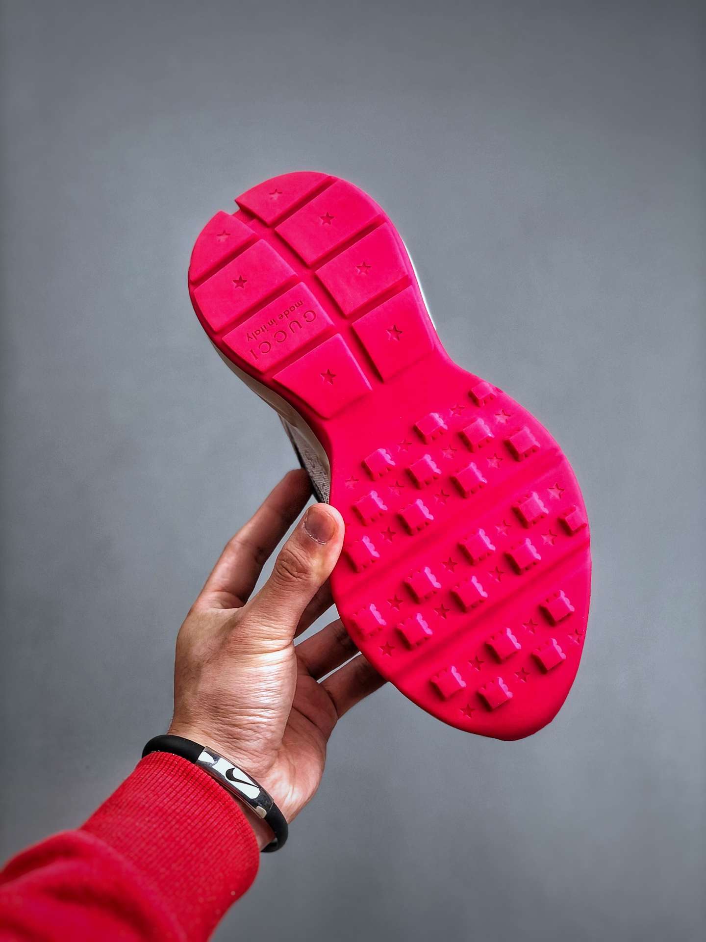 KICKWHO Gucci Leather Sneaker For Women and Men - Image 7