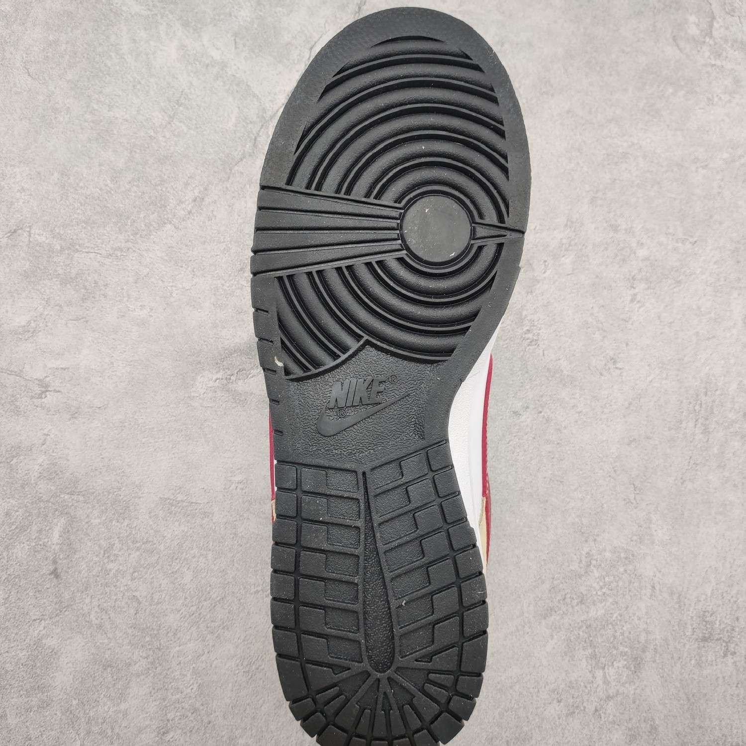 Kickswho Nike SB Dunk Low “Rooted in peace” 304292 161 - Image 9