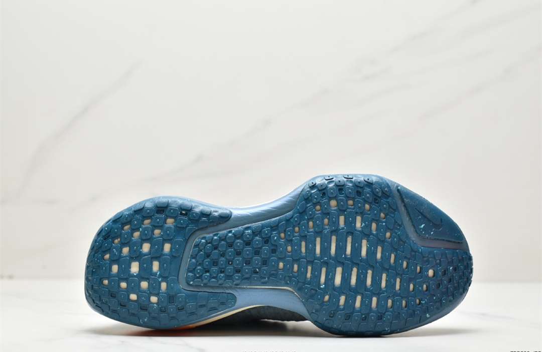 KICKWHO Nike ZoomX Invincible Run Flyknit 3"Peacock Blue - Image 9