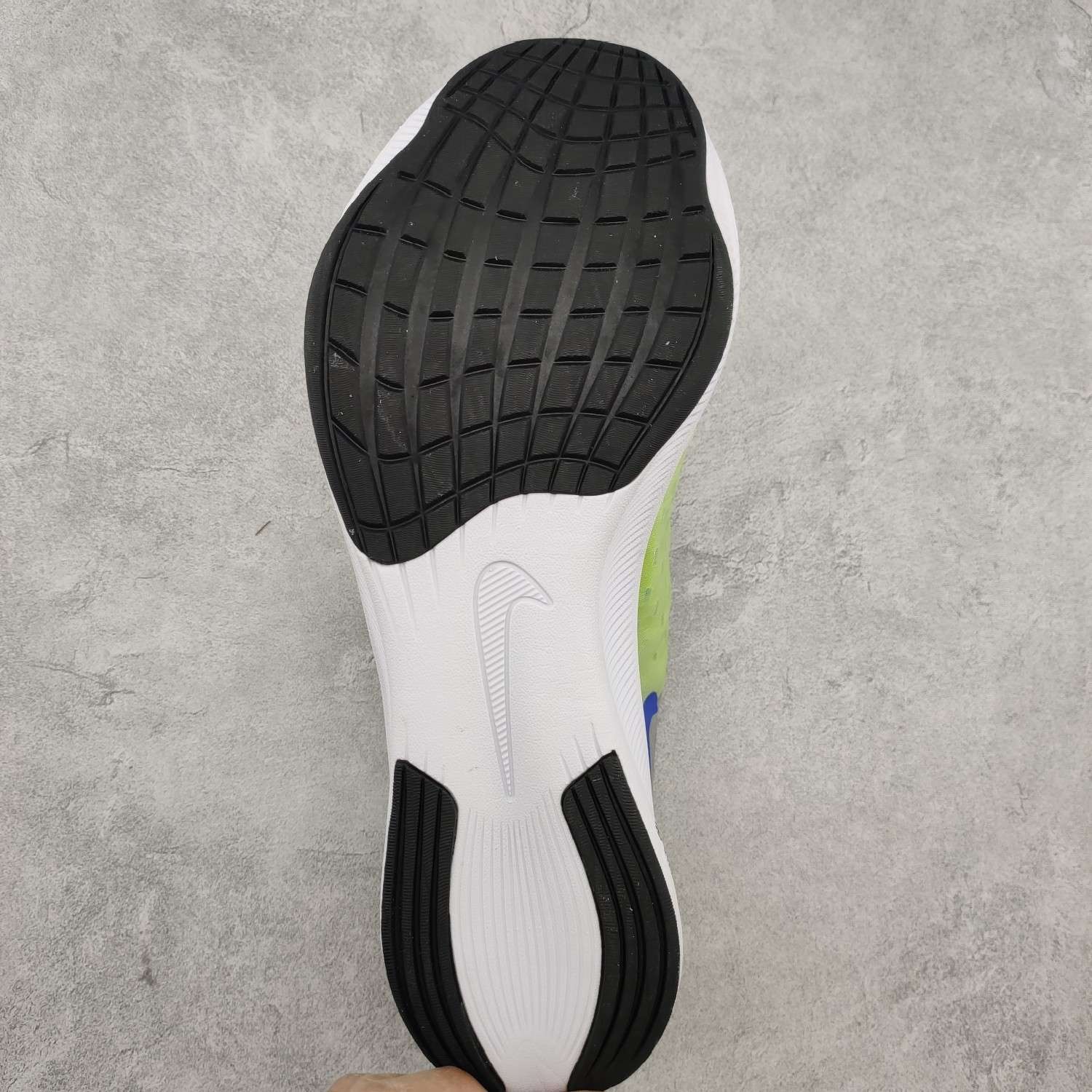 KICKWHO Nike Zoom Fly 3 White Racer Blue Cyber Black - Image 9