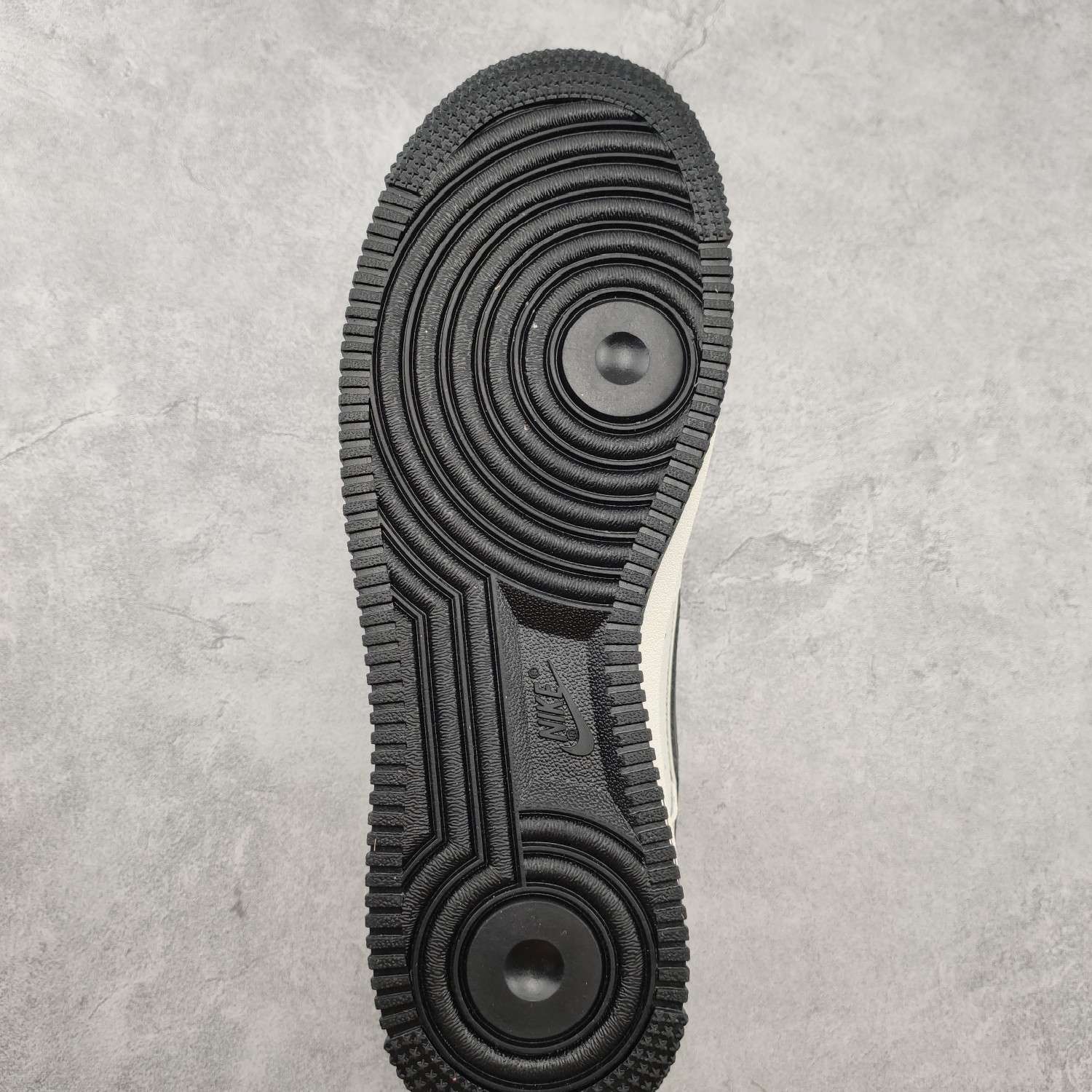 Kickswho Nike Air Force 1 Low '07 “Keep Fresh” - Image 9