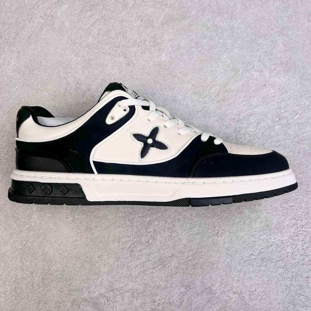 KICKWHO Louis Vuitton 23ss Trainer Sneakers Black White