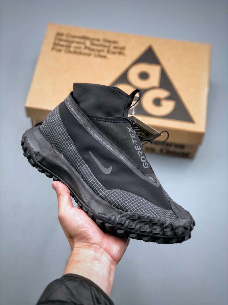 Kickswho Nike ACG Mountain Fly Gore-Tex 'Dark Grey'
