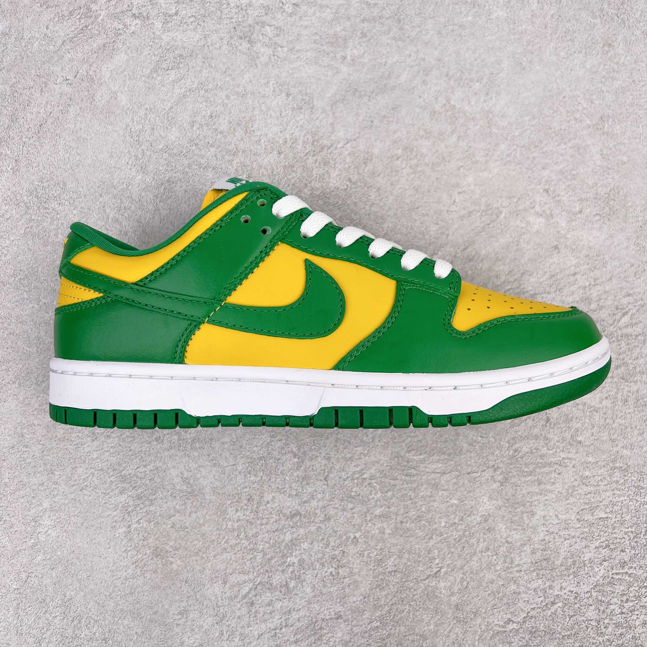 Kickswho Nike Dunk Low Retro “Brazil” Sneaker"CU1727-700"