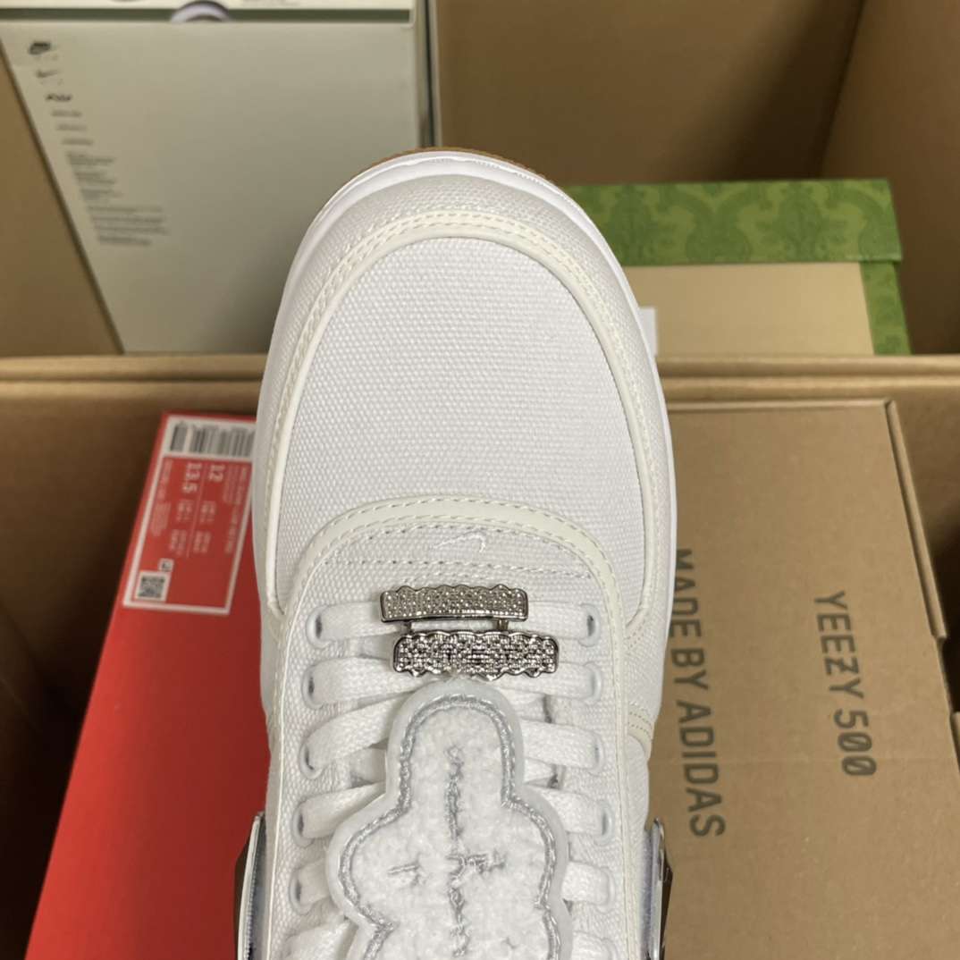 Kickswho Travis Scott x Nike Air Force 1 Low - Image 2