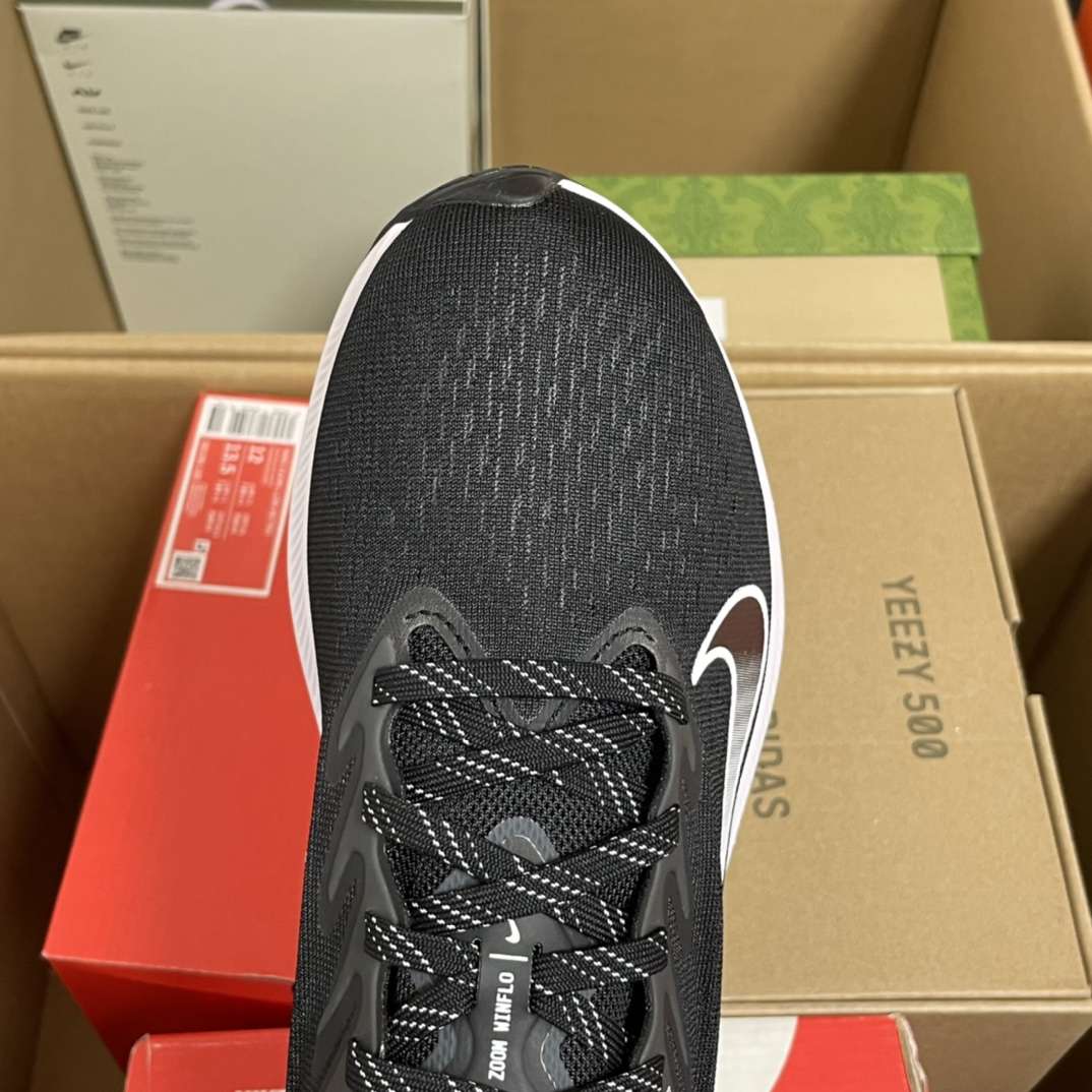 KICKWHO Nike Zoom Winflo 7 Black Anthracite - Image 3
