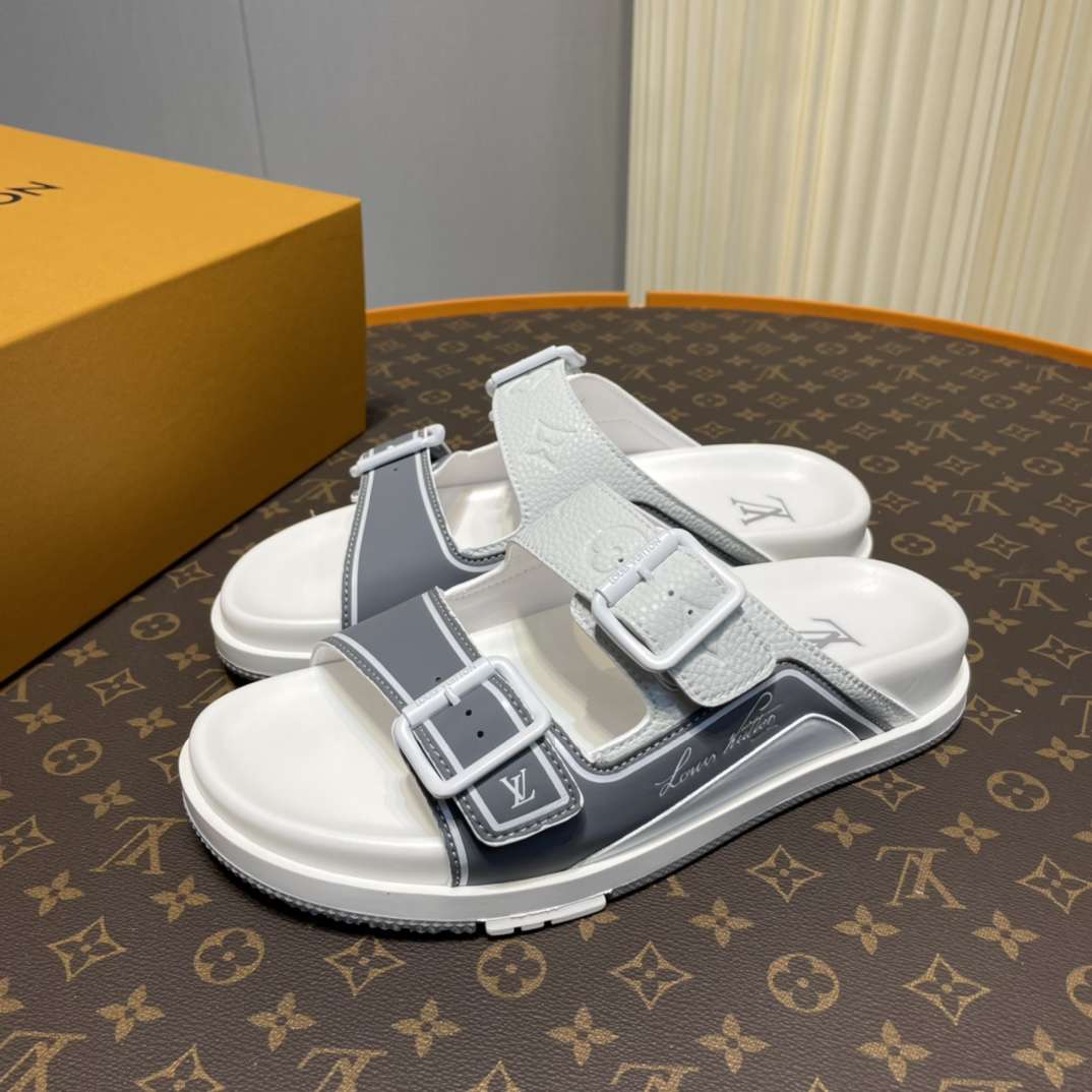 KICKWHO Louis Vuitton Grey And White Leather Trainer Slides - Image 3