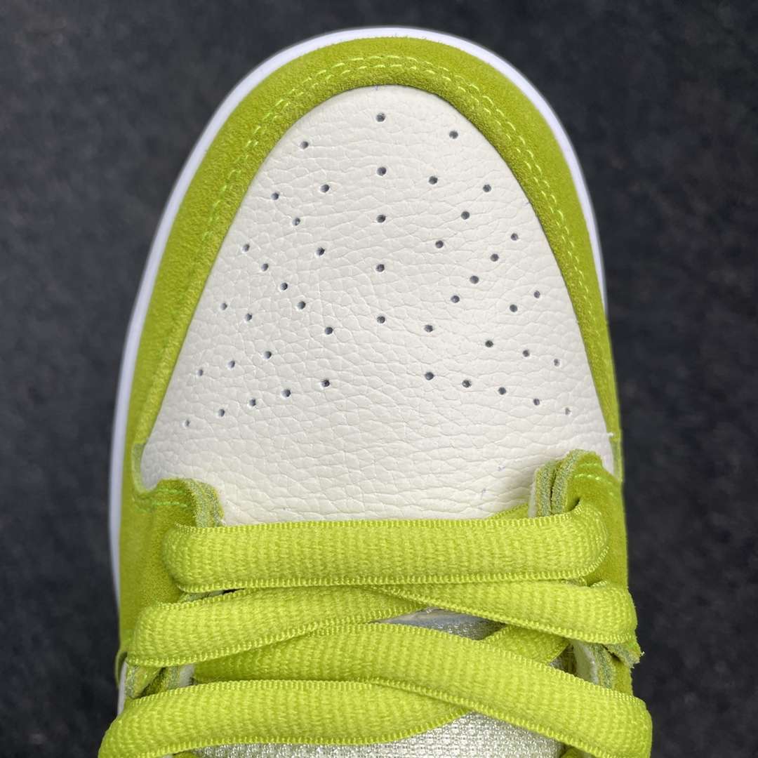 Kickswho Nike Dunk Low Pro SB 'Fruity Pack - Green Apple' - Image 4