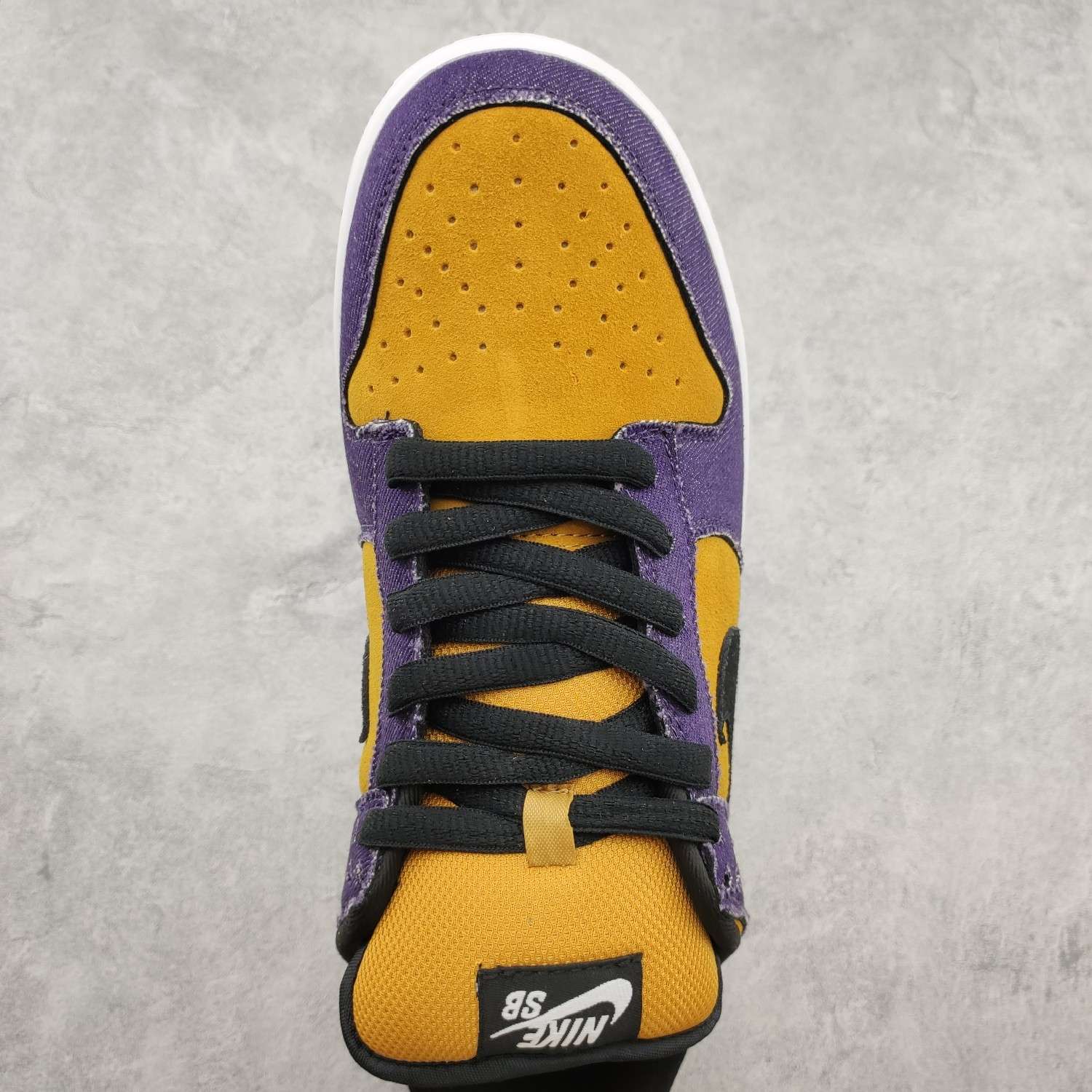 Kickswho Nike SB Dunk Low Pro"Goofy Boy" 304292-751 - Image 4