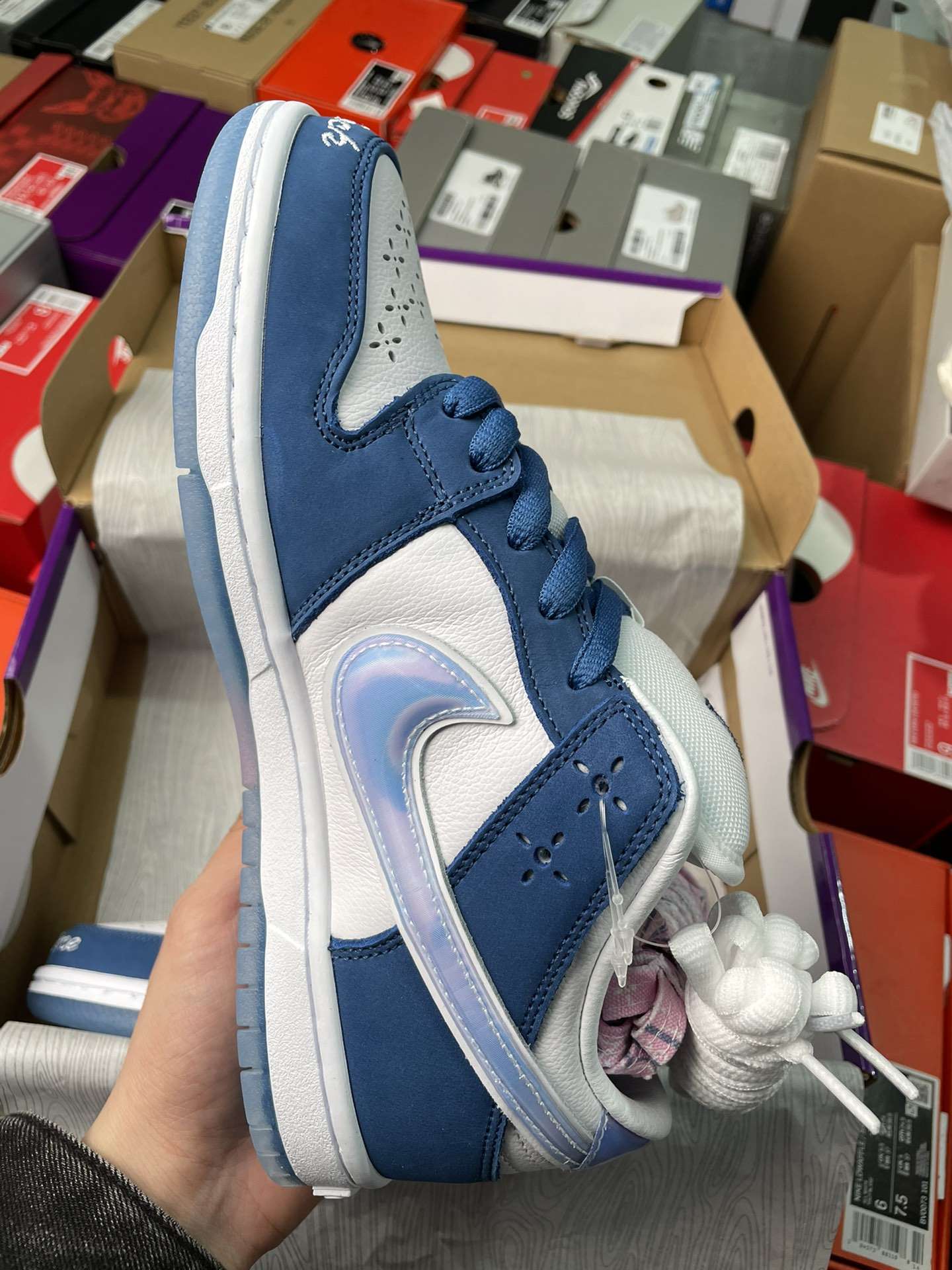 Kickswho Nike SB Dunk Low Born x Raised One Block At A Time FN7819-400 - Image 4