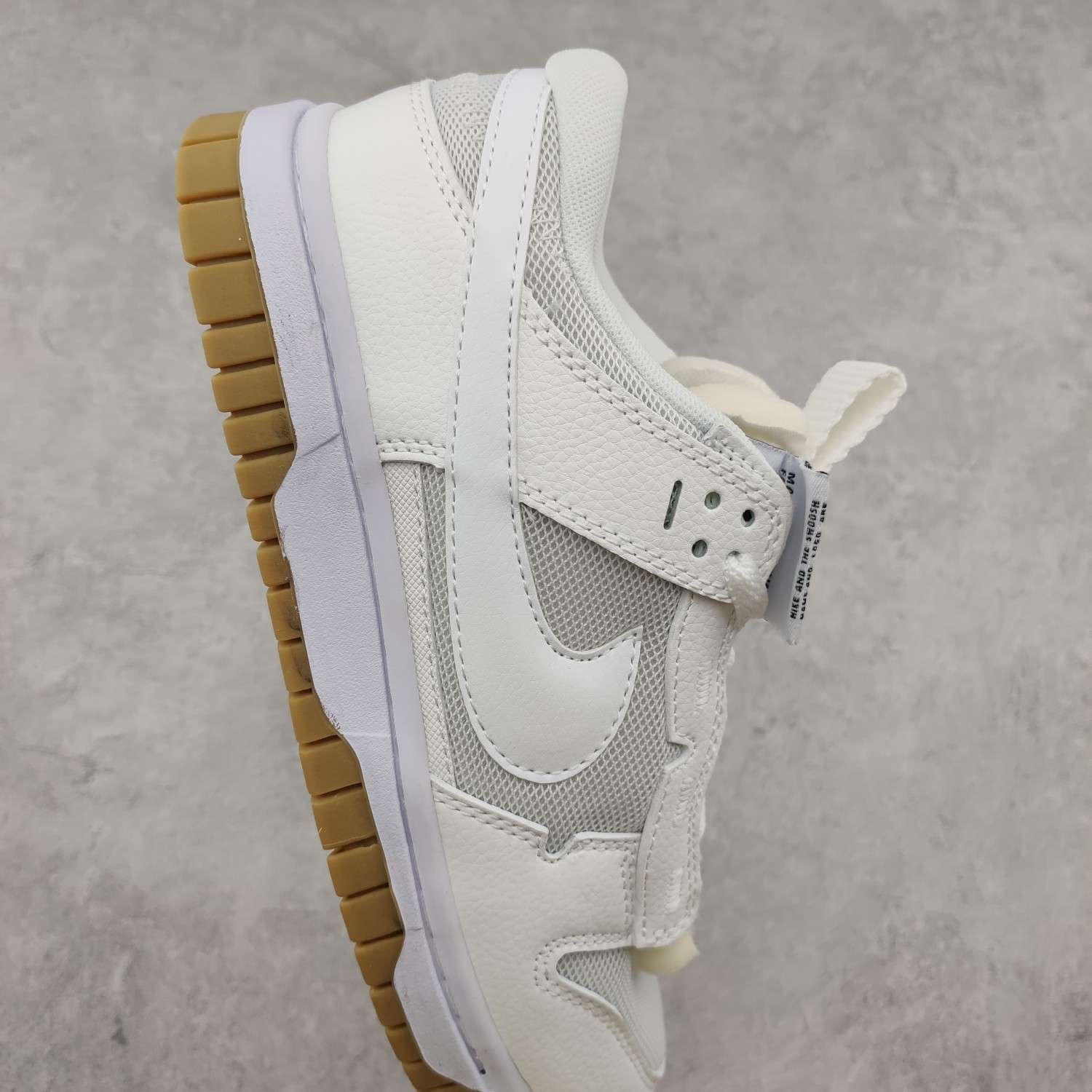 Kickswho Nike SB Dunk Low Remastered White Gum - Image 4