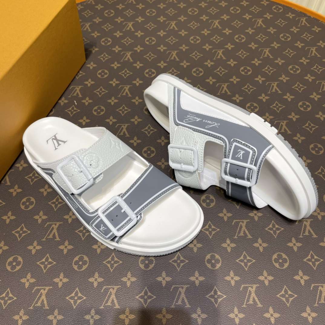 KICKWHO Louis Vuitton Grey And White Leather Trainer Slides - Image 4