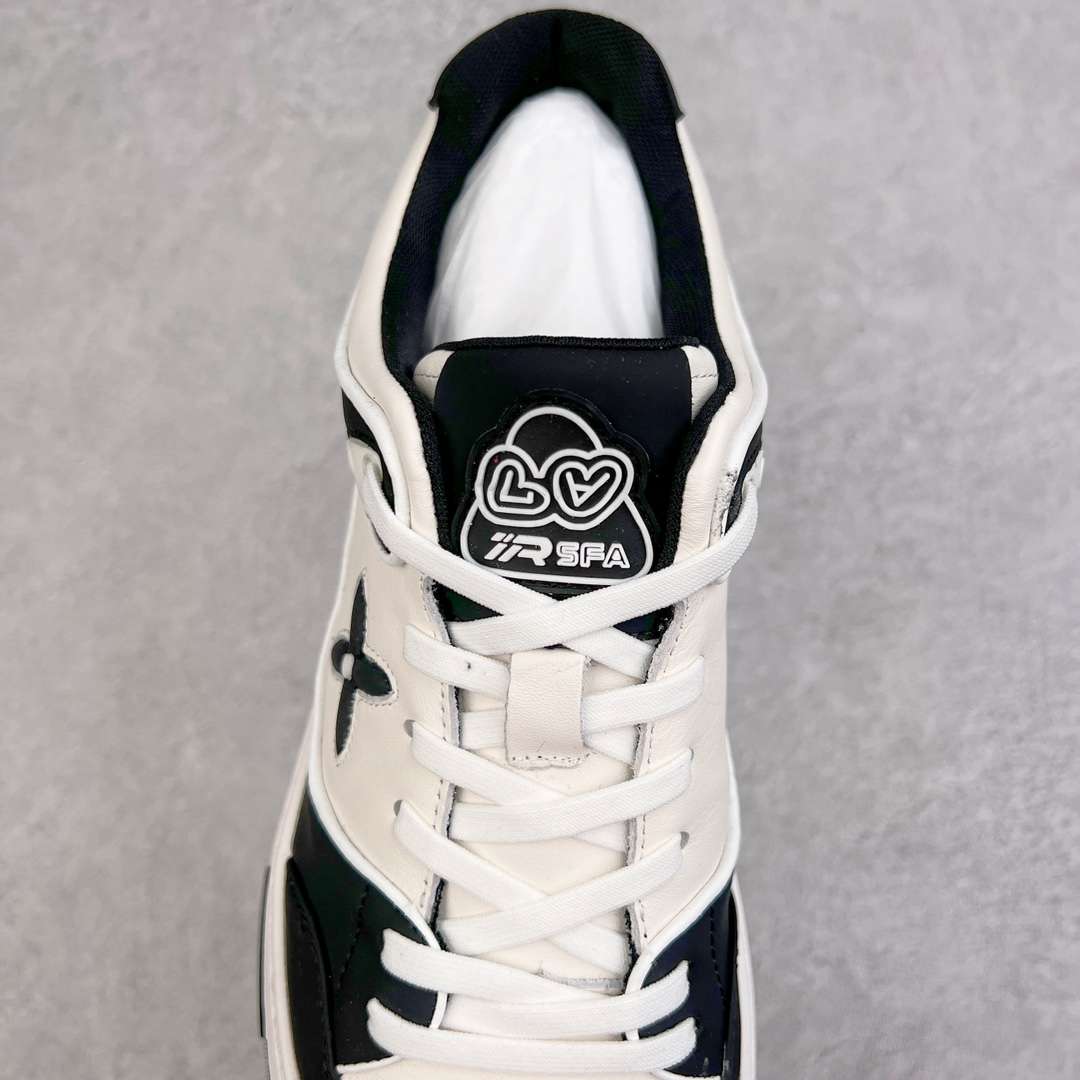 KICKWHO Louis Vuitton 23ss Trainer Sneakers Black White - Image 5