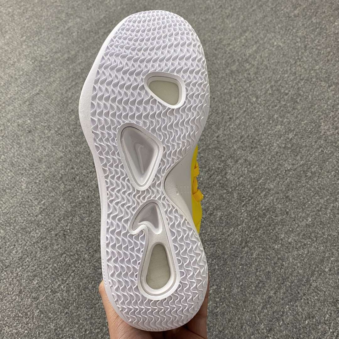 KICKWHO Nike Hyperdunk X low TB Yellow - Image 5