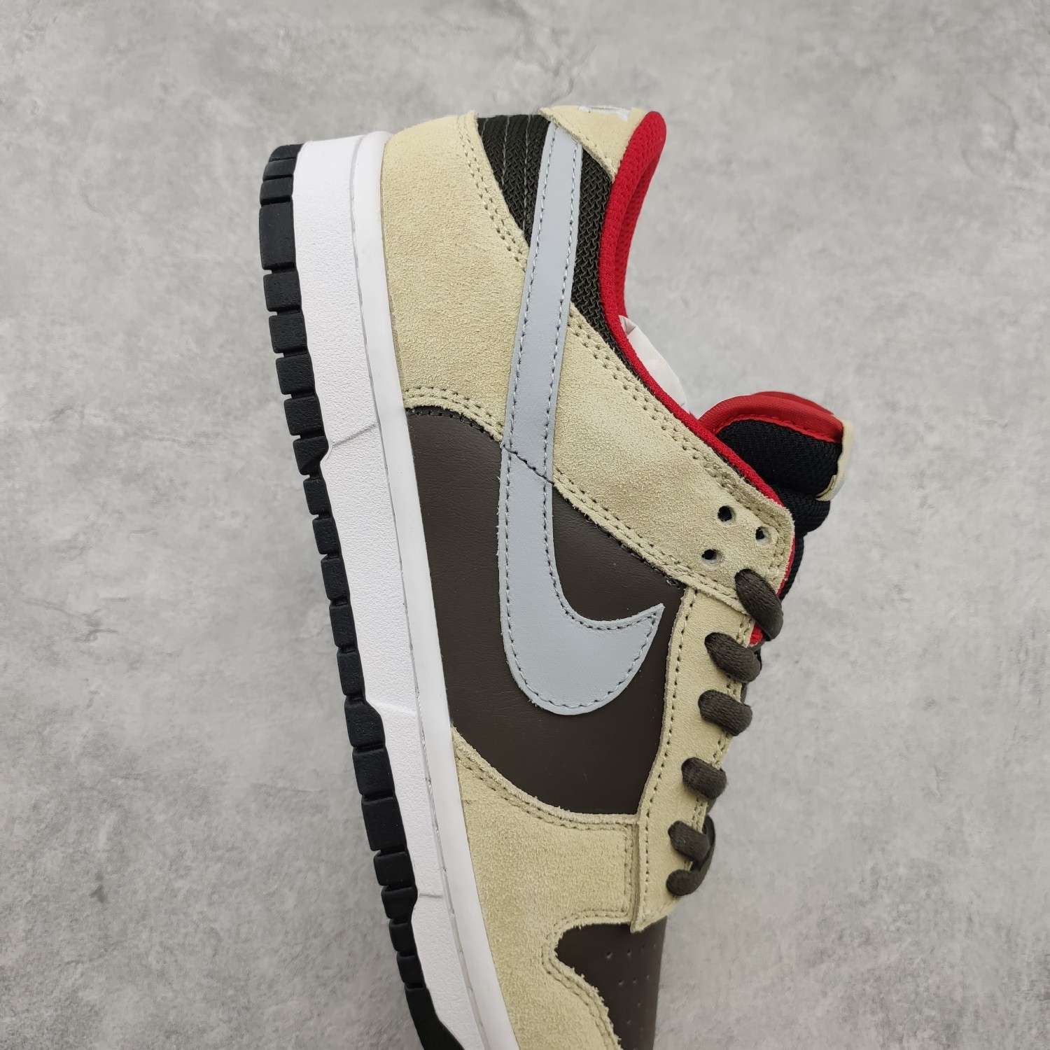 Kickswho Nike SB Dunk Low Dark Chocolate Linen - Image 5