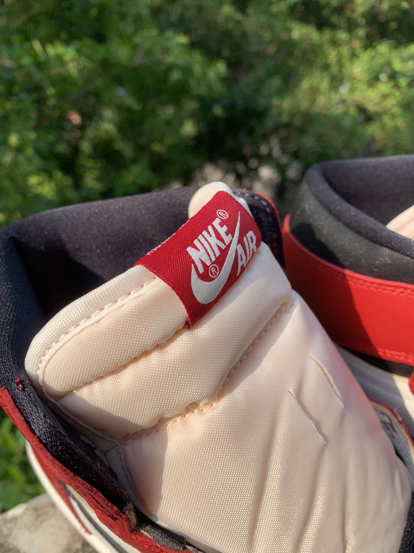 KICKWHO Air Jordan 1 Retro High OG Chicago "Lost and Found" DZ5485-612 - Image 6