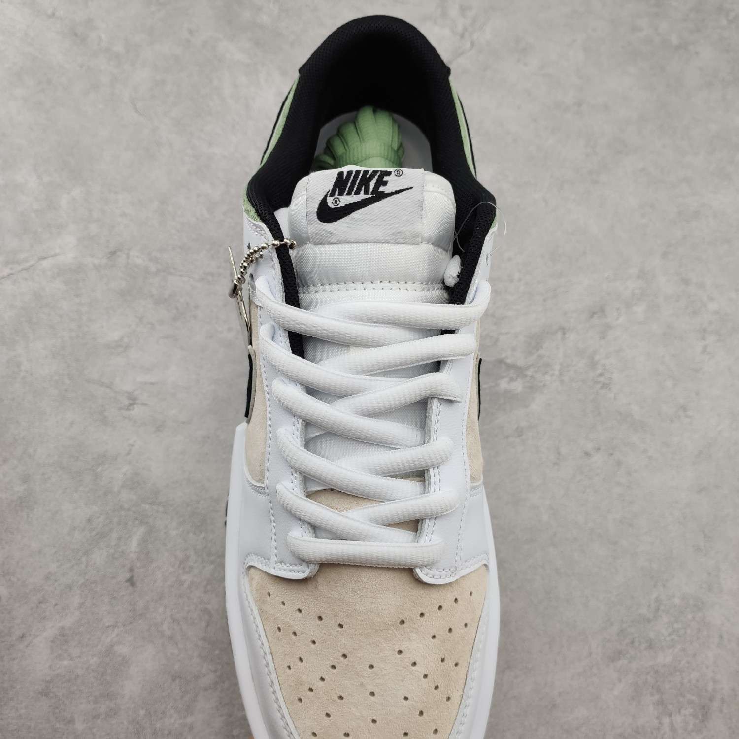 Kickswho Otomo Katsuhiro x NK SB Dunk Low "Steamboy OST" - Image 6