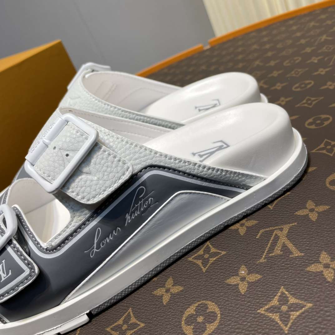 KICKWHO Louis Vuitton Grey And White Leather Trainer Slides - Image 6
